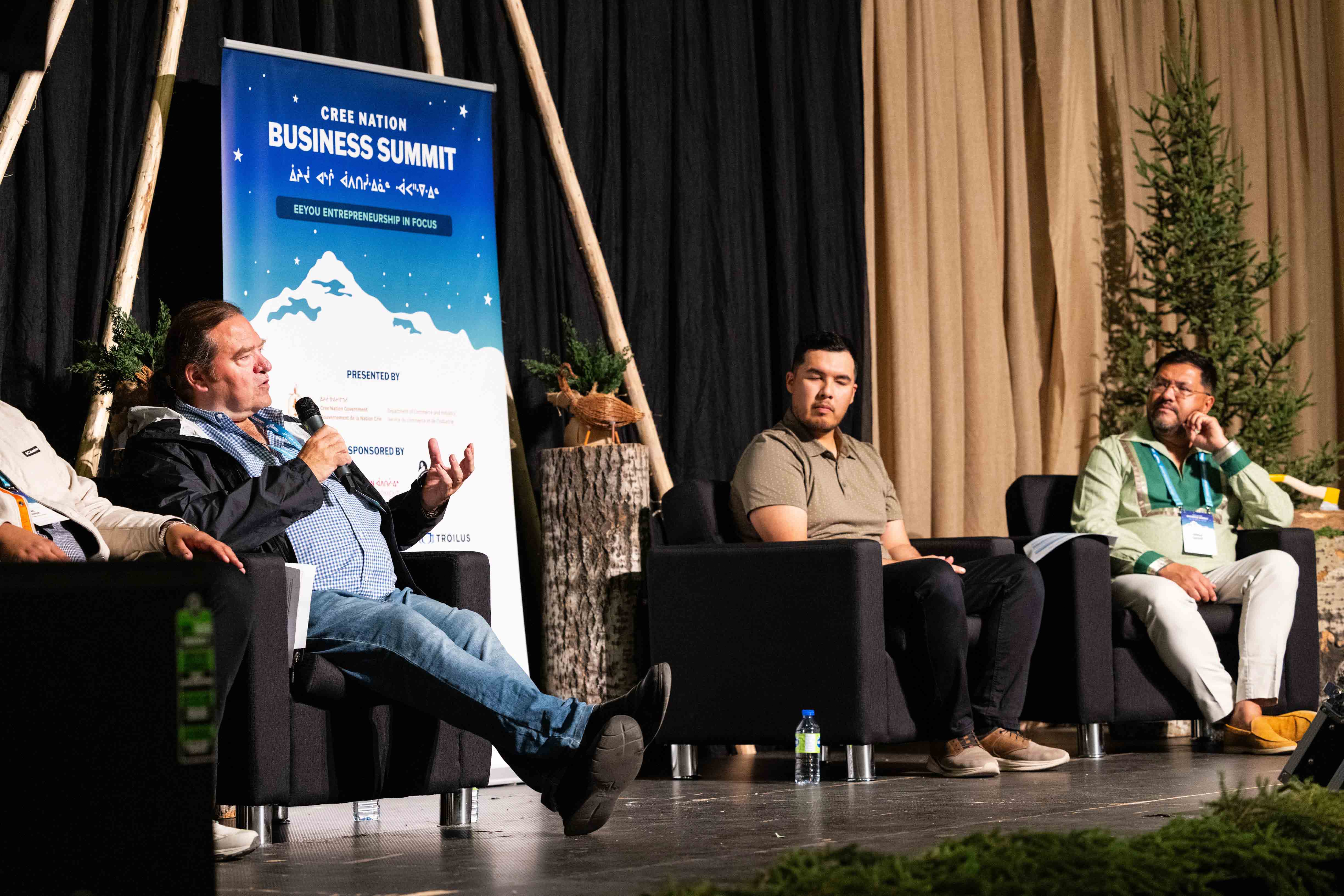 Closing moments photo